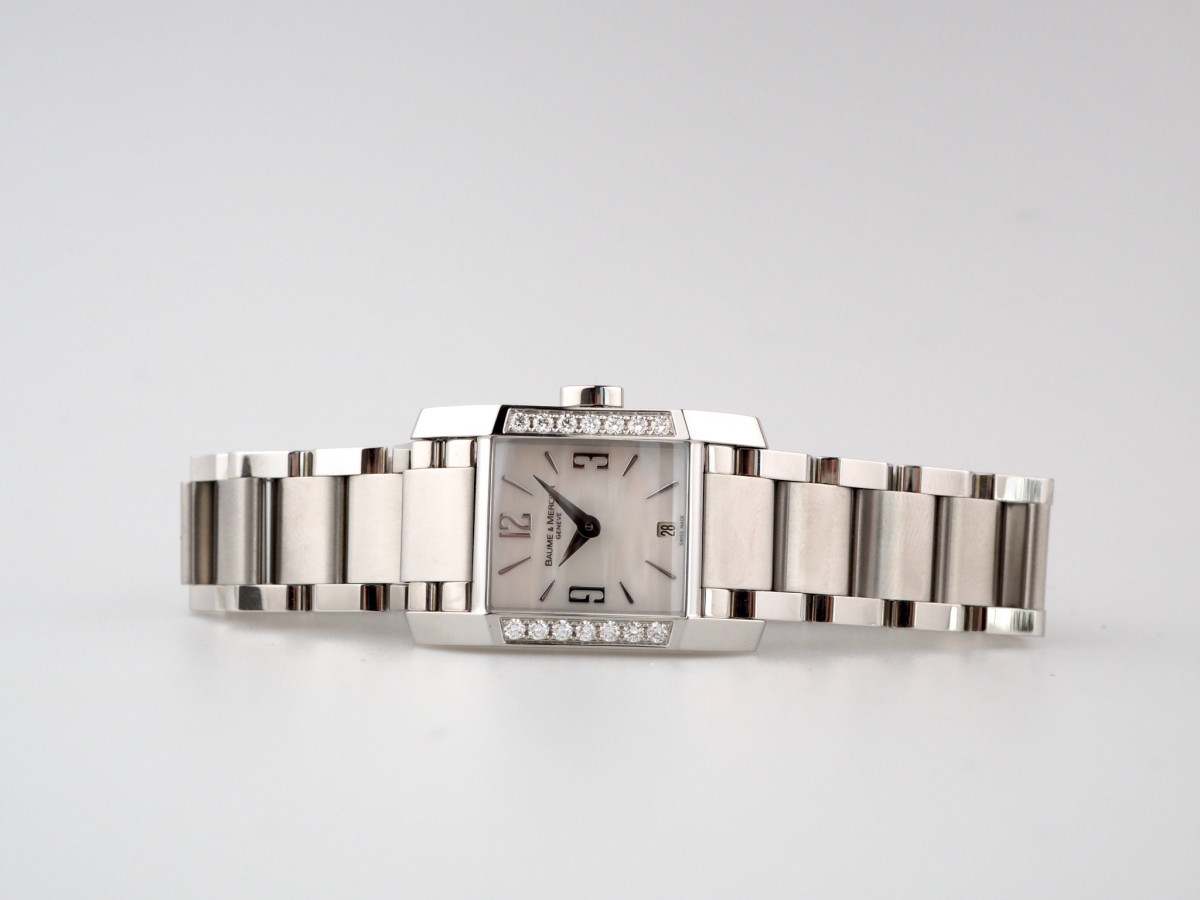 Швейцарские часы Baume & Mercier Hampton Diamond