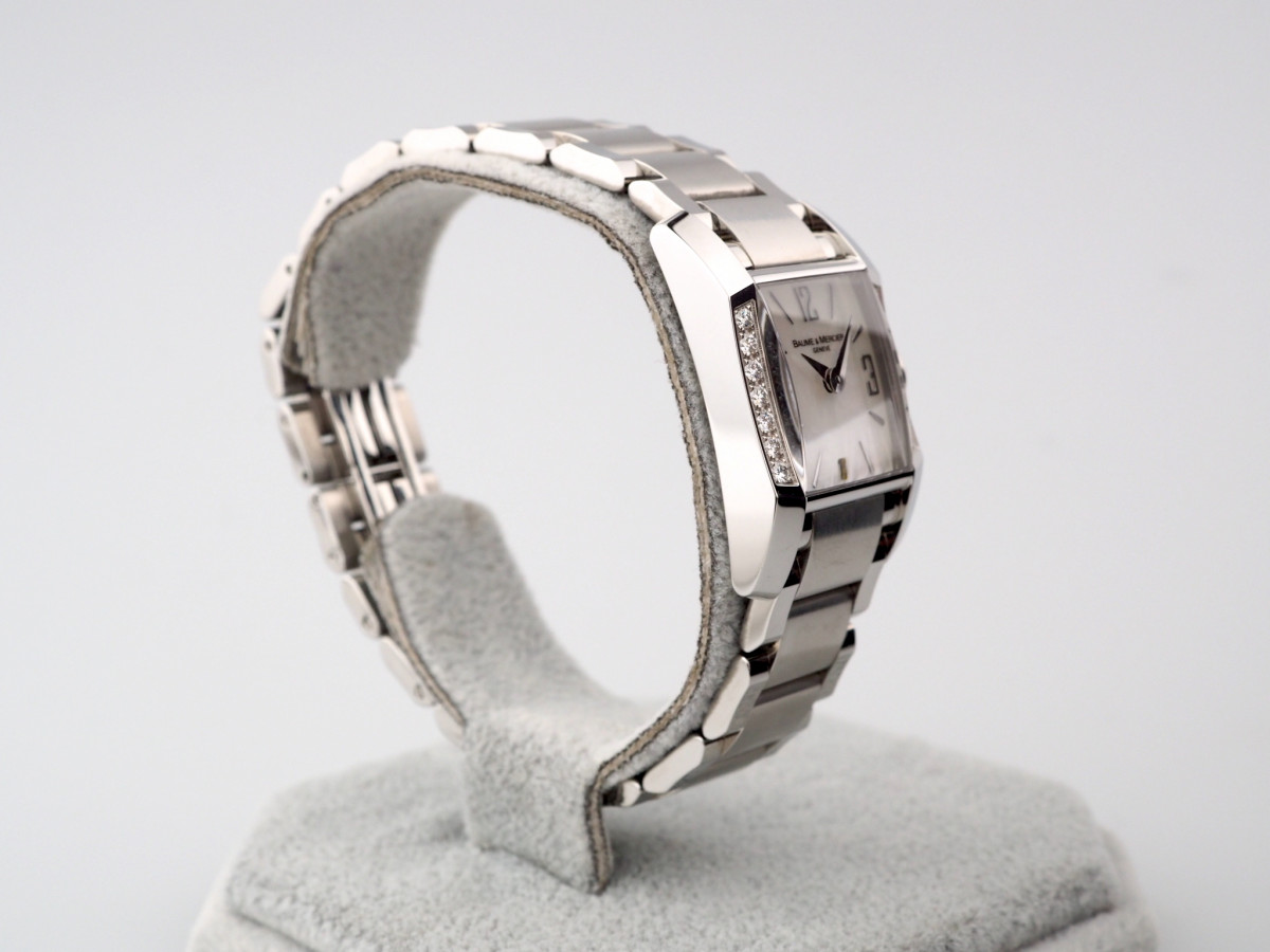 Швейцарские часы Baume & Mercier Hampton Diamond
