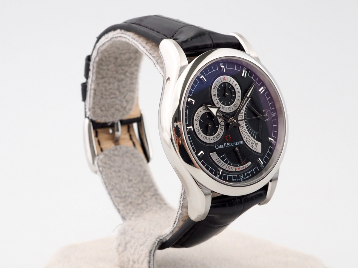 Швейцарський годинник Carl F. Bucherer Manero RetroGrade