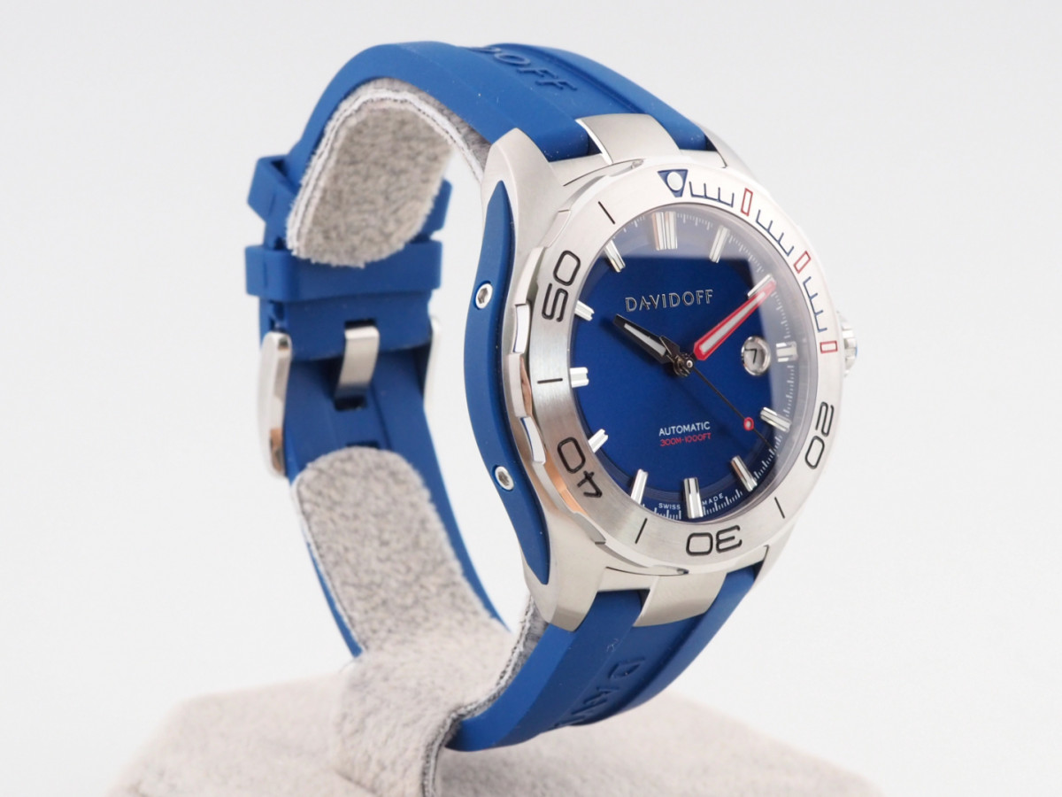 Швейцарський годинник Davidoff Velocity Diver Blue Dial Rubber Strap