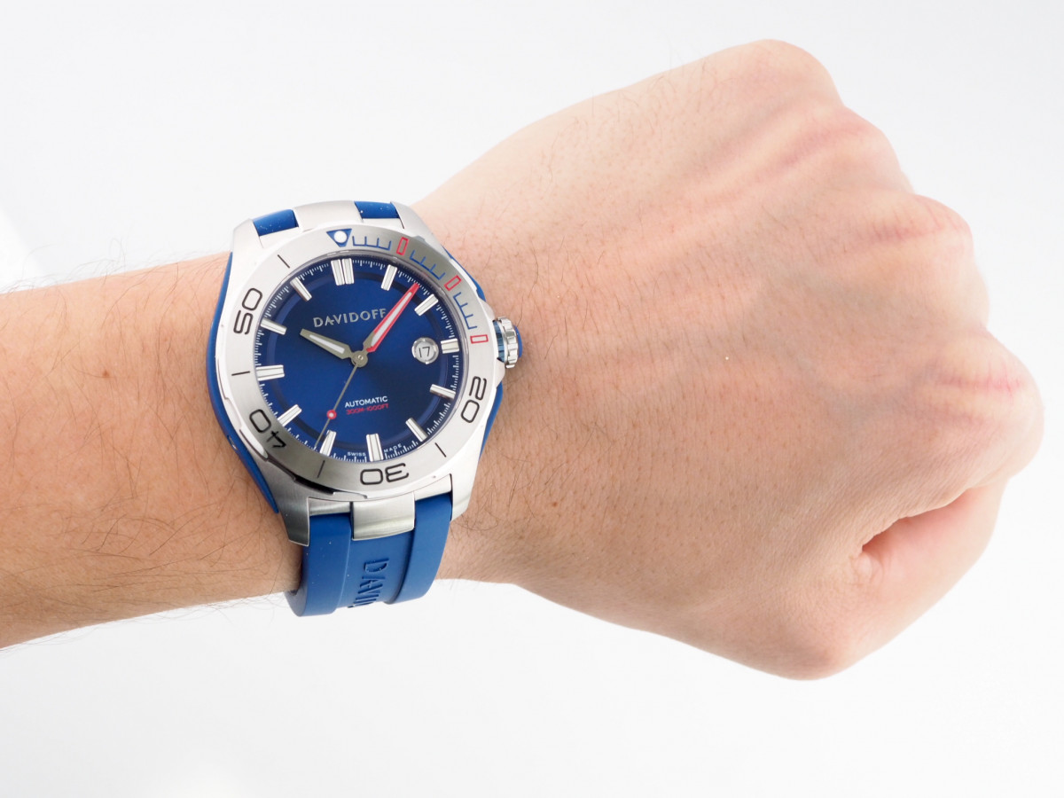 Швейцарський годинник Davidoff Velocity Diver Blue Dial Rubber Strap