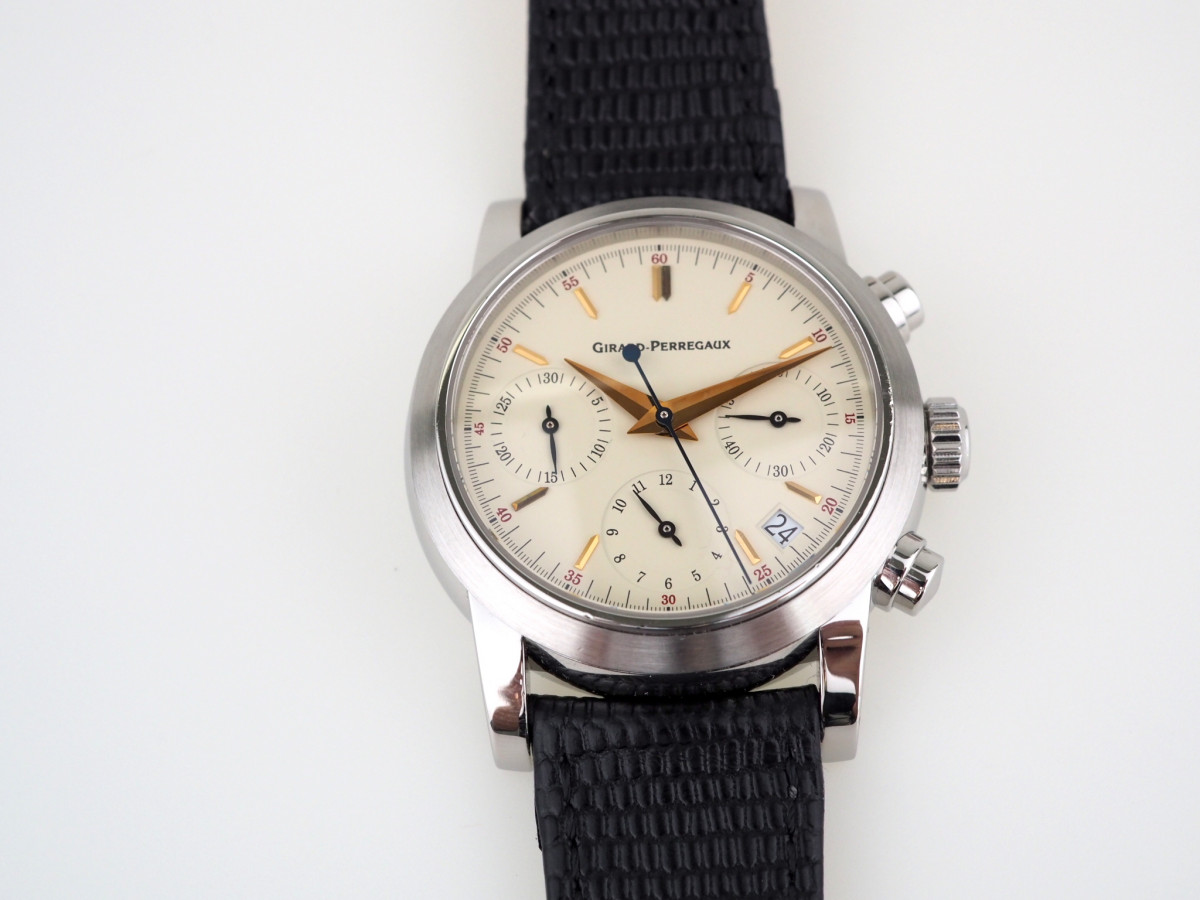 Швейцарские часы Girard Perregaux Ferrari Chronograph