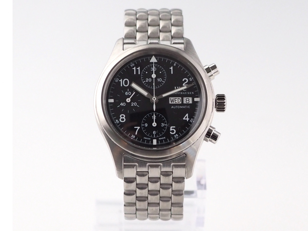 Швейцарские часы IWC Pilot Spitfire Chronograph