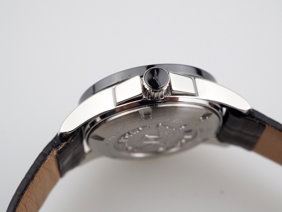 Швейцарские часы Longines Conquest Quartz 25 Ceramic