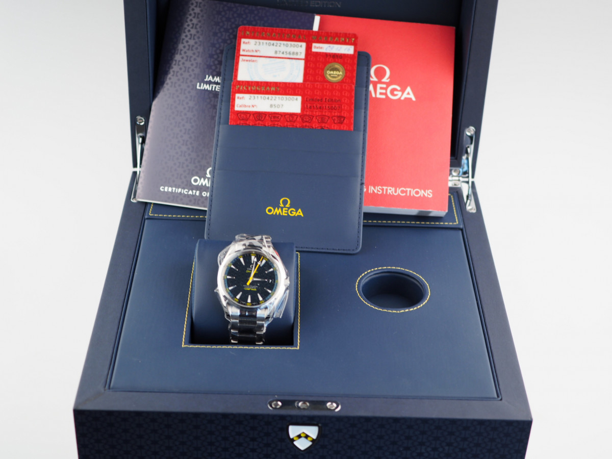 Швейцарские часы Omega Seamaster Aqua Terra James Bond 007 Spectre Limited