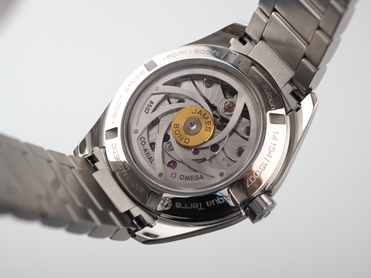 Швейцарские часы Omega Seamaster Aqua Terra James Bond 007 Spectre Limited