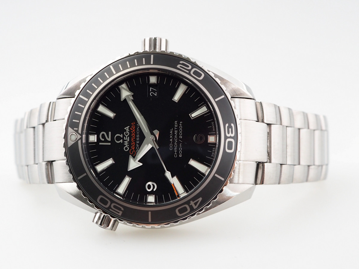 Swiss watch Omega Seamaster Planet Ocean 600M Co-Axial