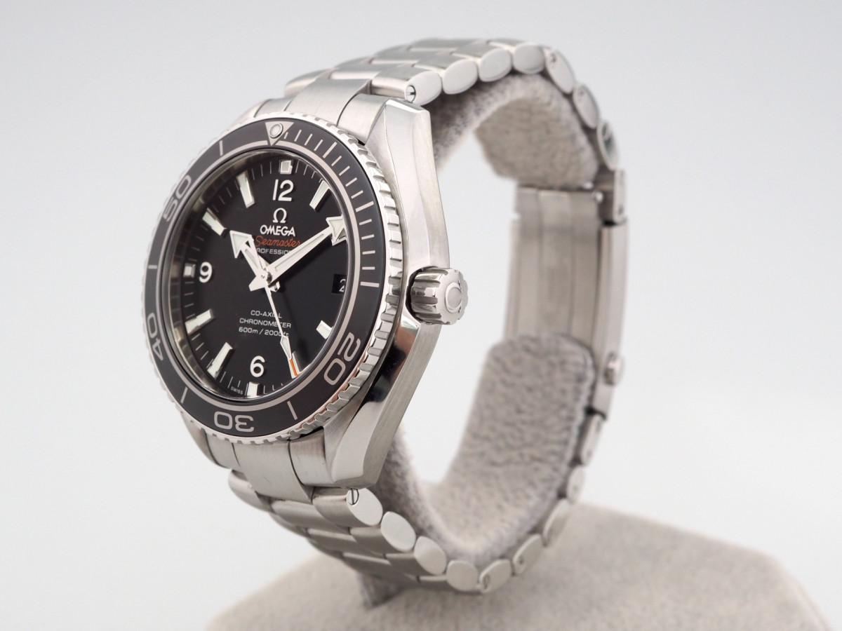Swiss watch Omega Seamaster Planet Ocean 600M Co-Axial