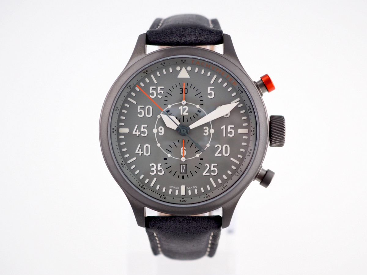 Швейцарские часы Steinhart Nav.B-Chrono 47 Baumuster B Grey Edition