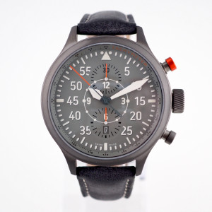 Швейцарские часы Steinhart Nav.B-Chrono 47 Baumuster B Grey Edition