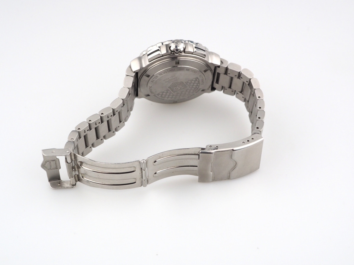 Швейцарський годинник TAG Heuer Formula 1 Calibre 16 Chronograph