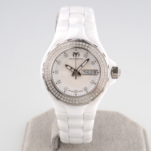 Швейцарские часы TechnoMarine Cruise Ceramic Diamonds