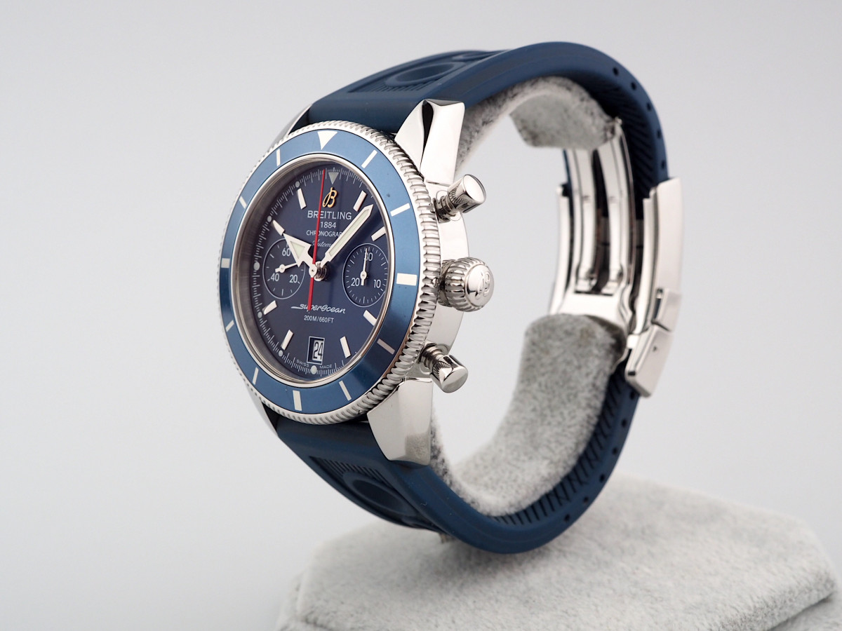 Швейцарський годинник Breitling Superocean Heritage Chronograph