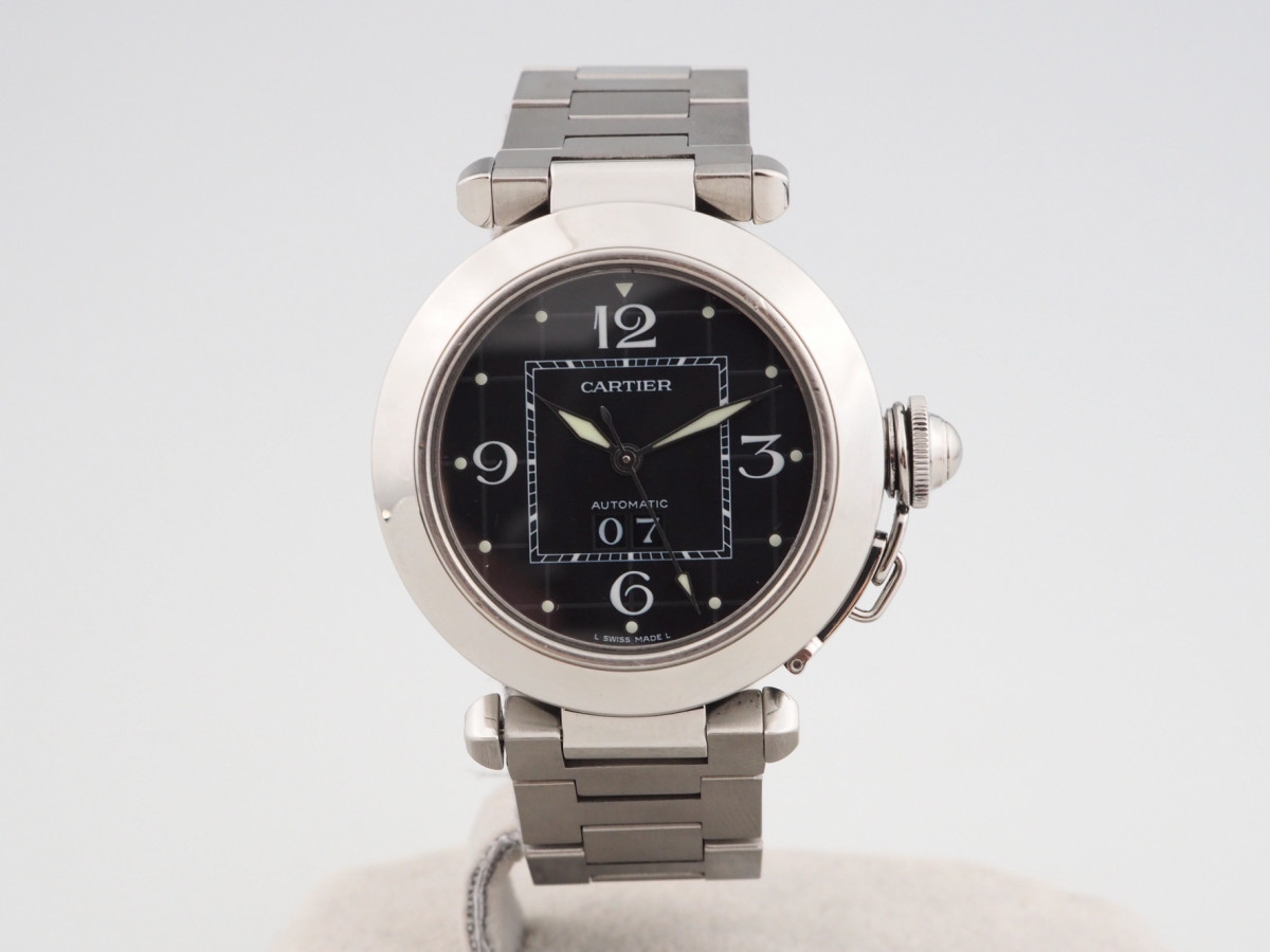 Швейцарський годинник Cartier Pasha C Big Date