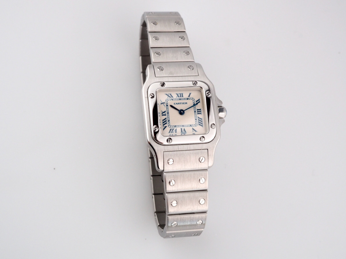 Швейцарський годинник Cartier Santos De Cartier Galbee