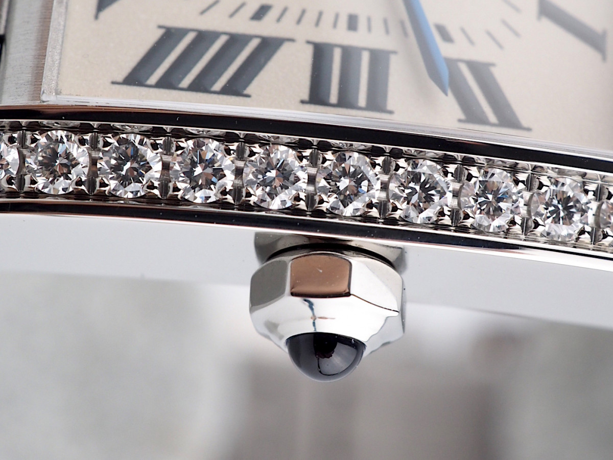 Swiss watch Cartier Tank Diamonds Medium