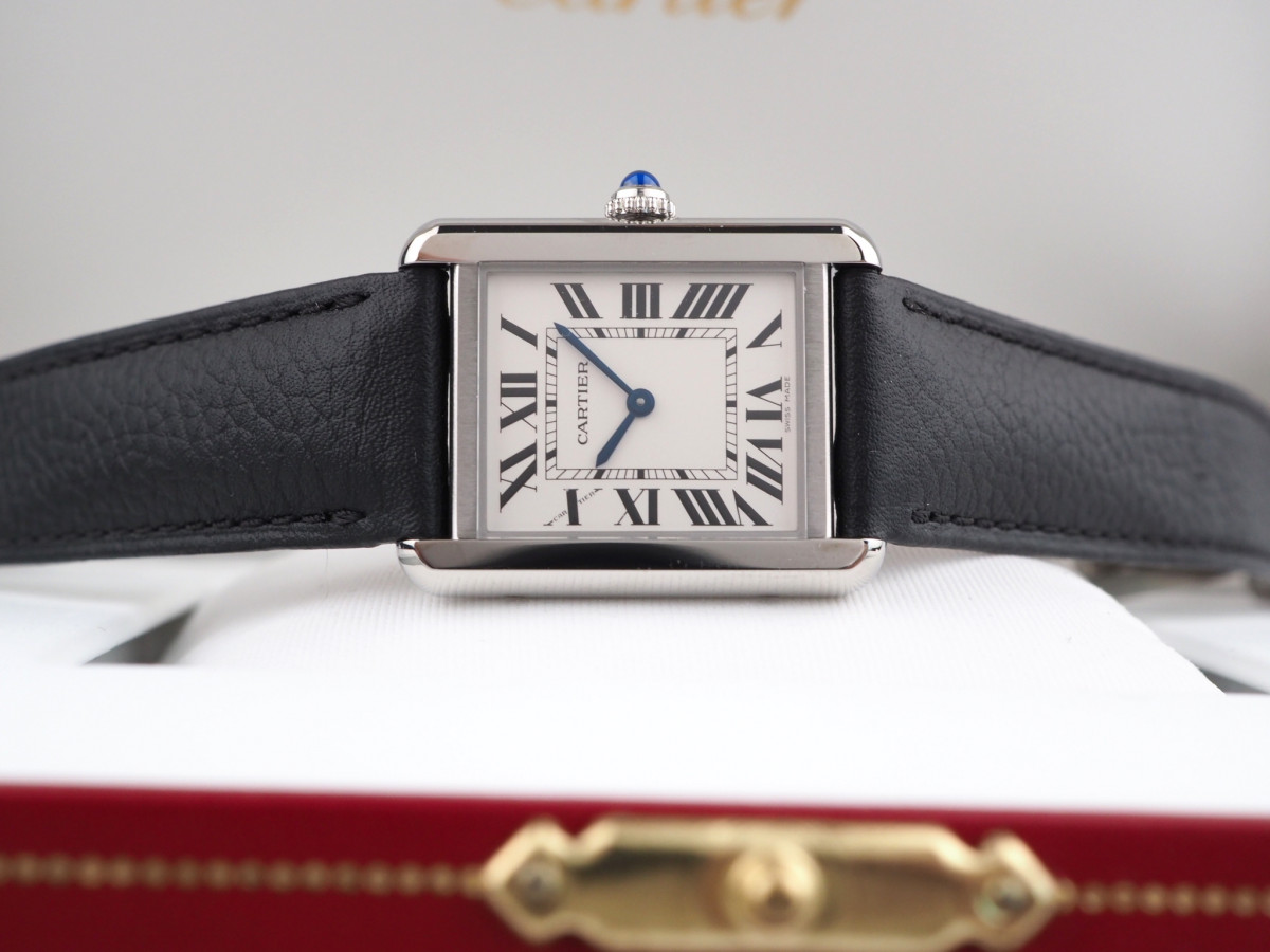 Швейцарський годинник Cartier Tank Solo