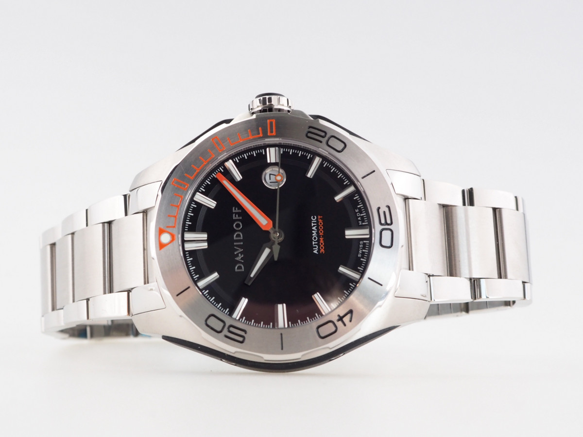 Швейцарские часы Davidoff Velocity Diver Black Dial