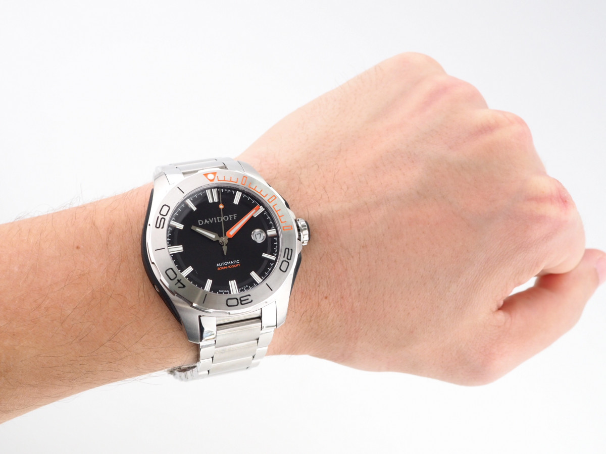 Швейцарские часы Davidoff Velocity Diver Black Dial