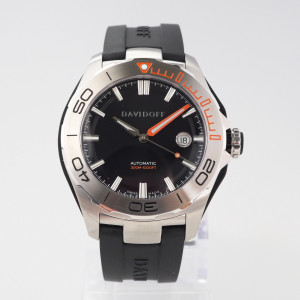 Швейцарские часы Davidoff Velocity Diver Black Dial Rubber Strap