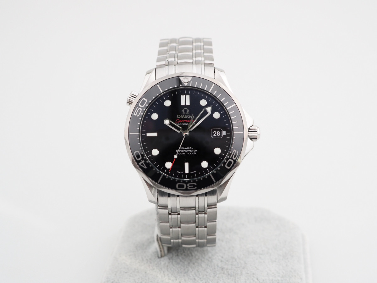 Swiss watch Omega Diver 300 M Co-Axial