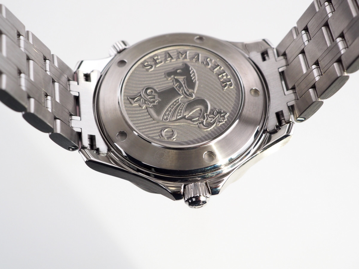 Swiss watch Omega Diver 300 M Co-Axial