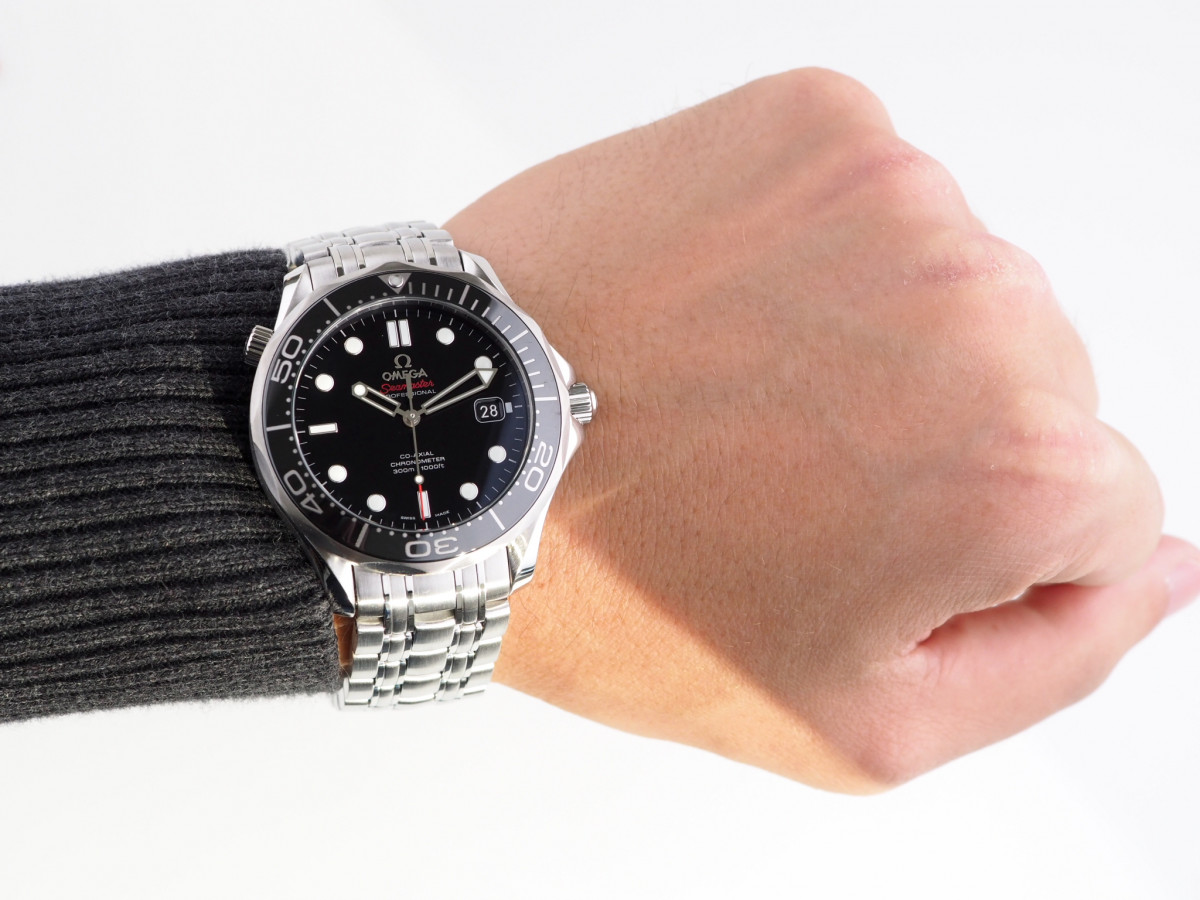 Swiss watch Omega Diver 300 M Co-Axial