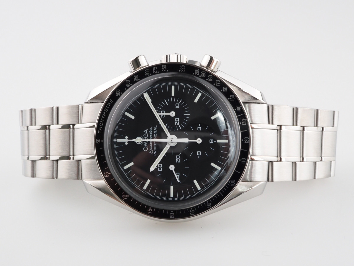 Швейцарские часы Omega Speedmaster Moonwatch Professional Chronograph