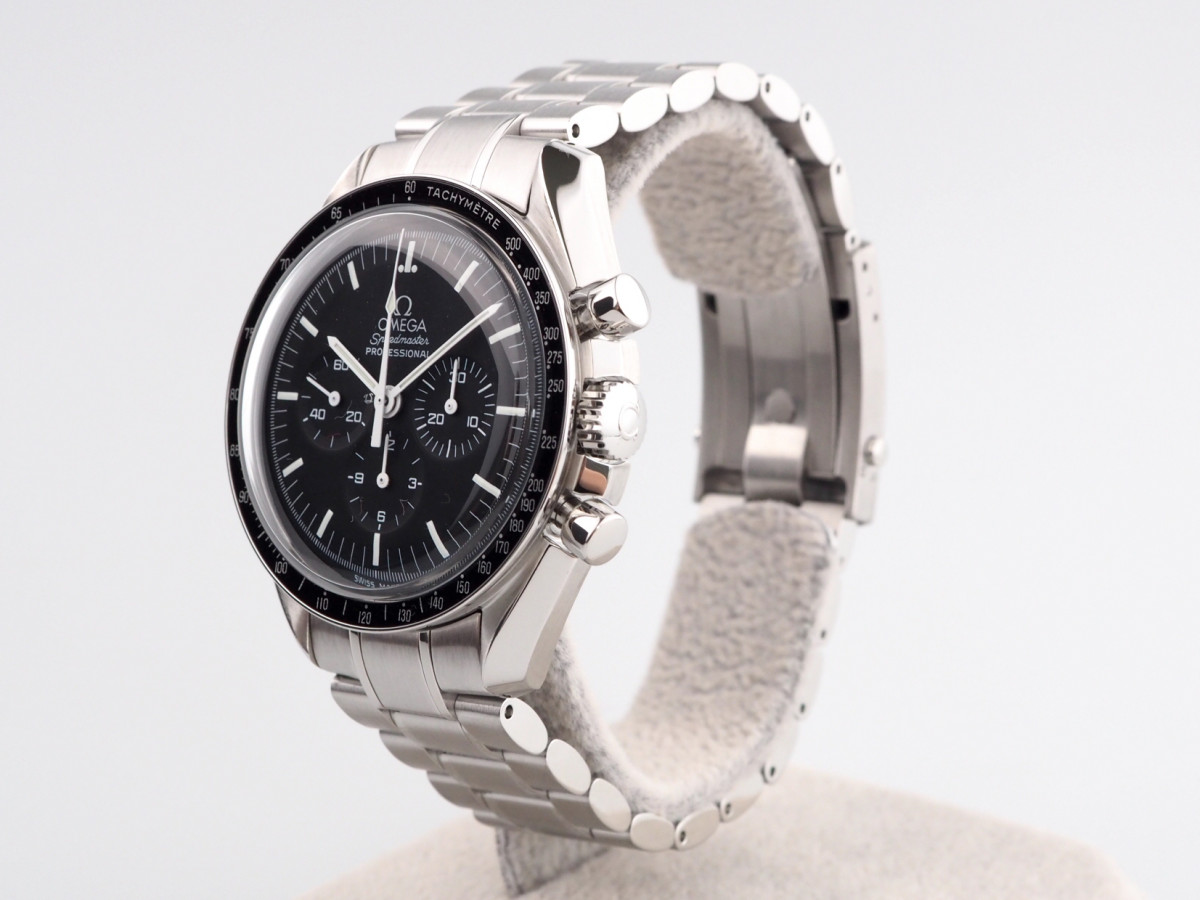 Швейцарские часы Omega Speedmaster Moonwatch Professional Chronograph