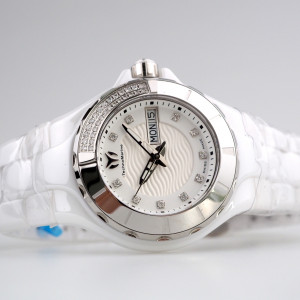 Швейцарские часы Technomarine Cruise White Diamonds