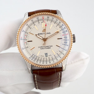 Швейцарський годинник Breitling Navitimer 1 Automatic
