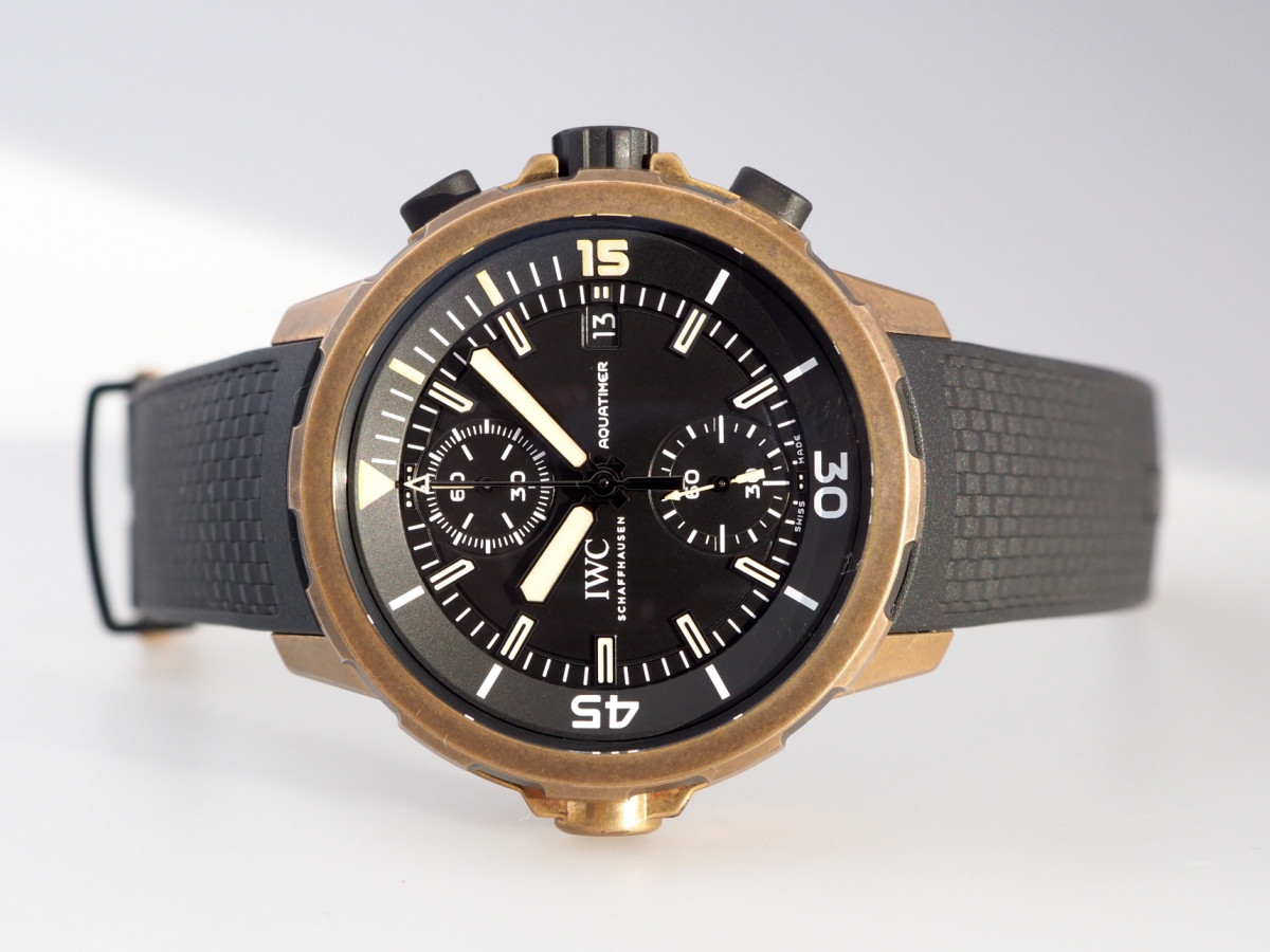Швейцарские часы IWC Aquatimer Chronograph Expedition Charles Darwin