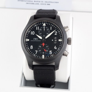Швейцарские часы IWC Pilot Top Gun Ceramic Chronograph
