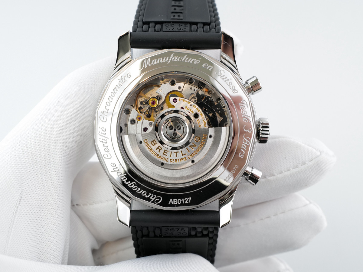 Швейцарские часы Breitling Navitimer 1 B01 Chronograph
