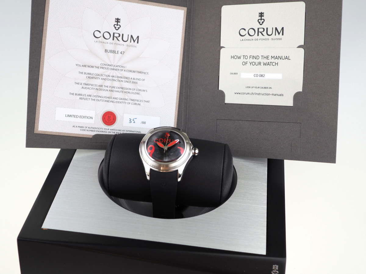 Швейцарський годинник Corum bubble Luminova
