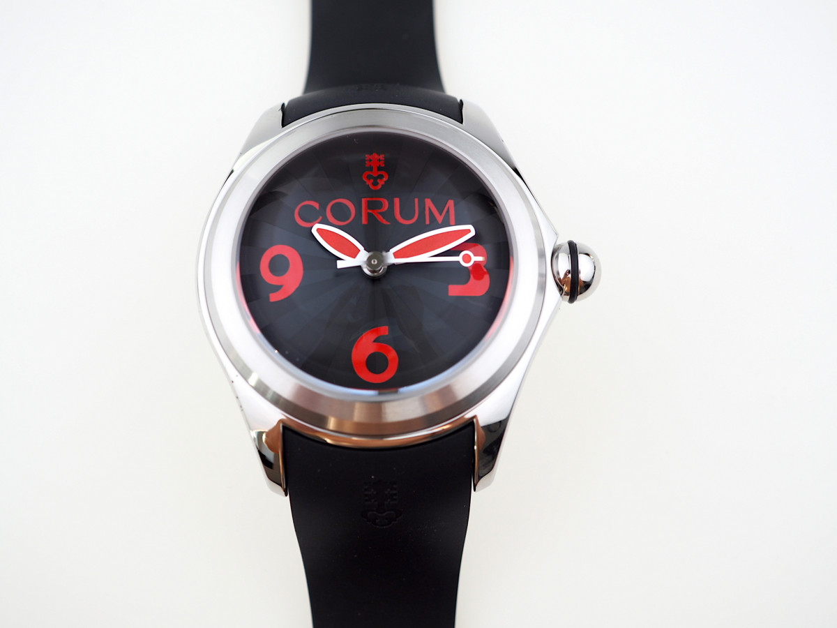 Швейцарський годинник Corum bubble Luminova