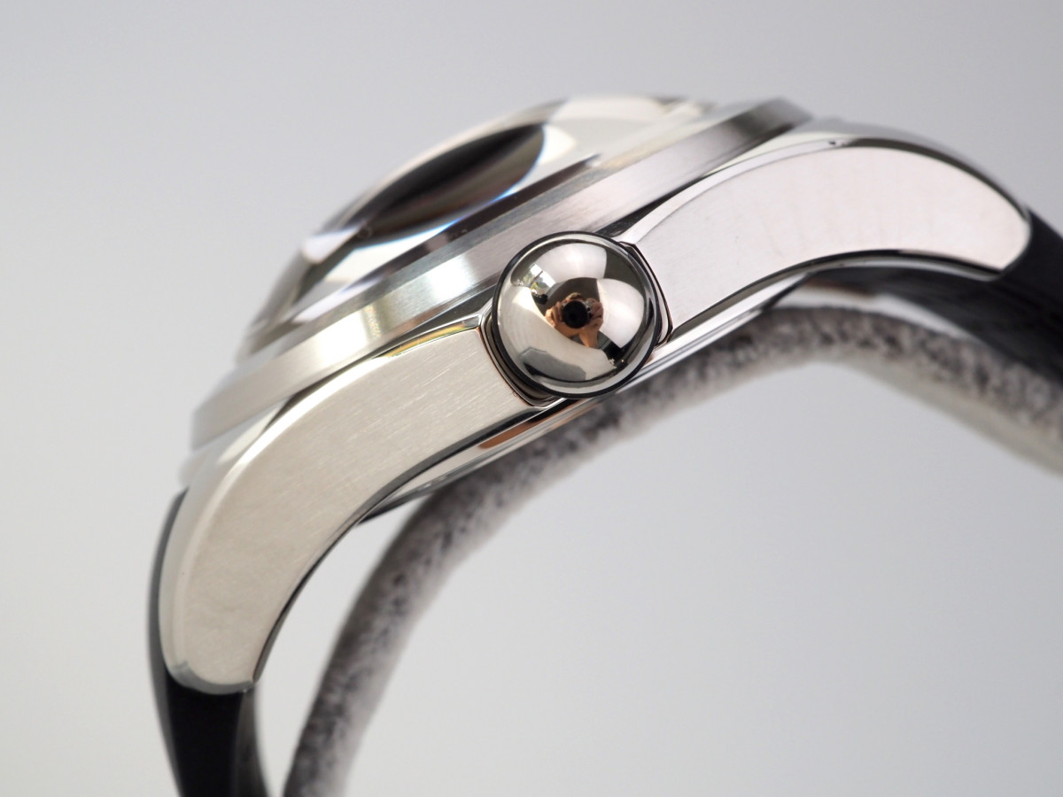 Швейцарський годинник Corum bubble Luminova