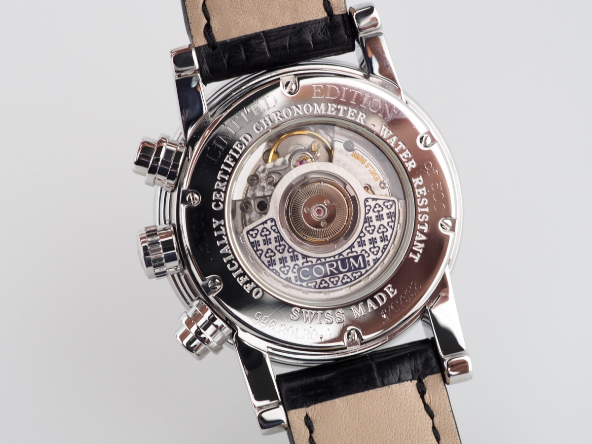 Швейцарський годинник Corum Classical Chrono Flyback Limited Edition