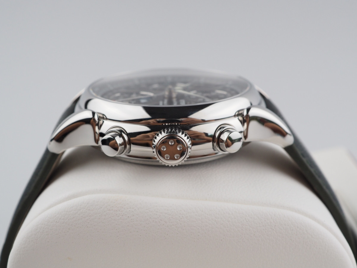 Swiss watch Eterna Heritage Moonphase 1948