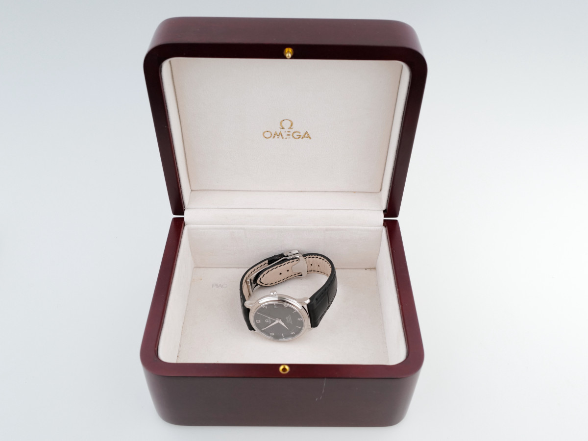 Швейцарские часы Omega De Ville Co-Axial Chronometer