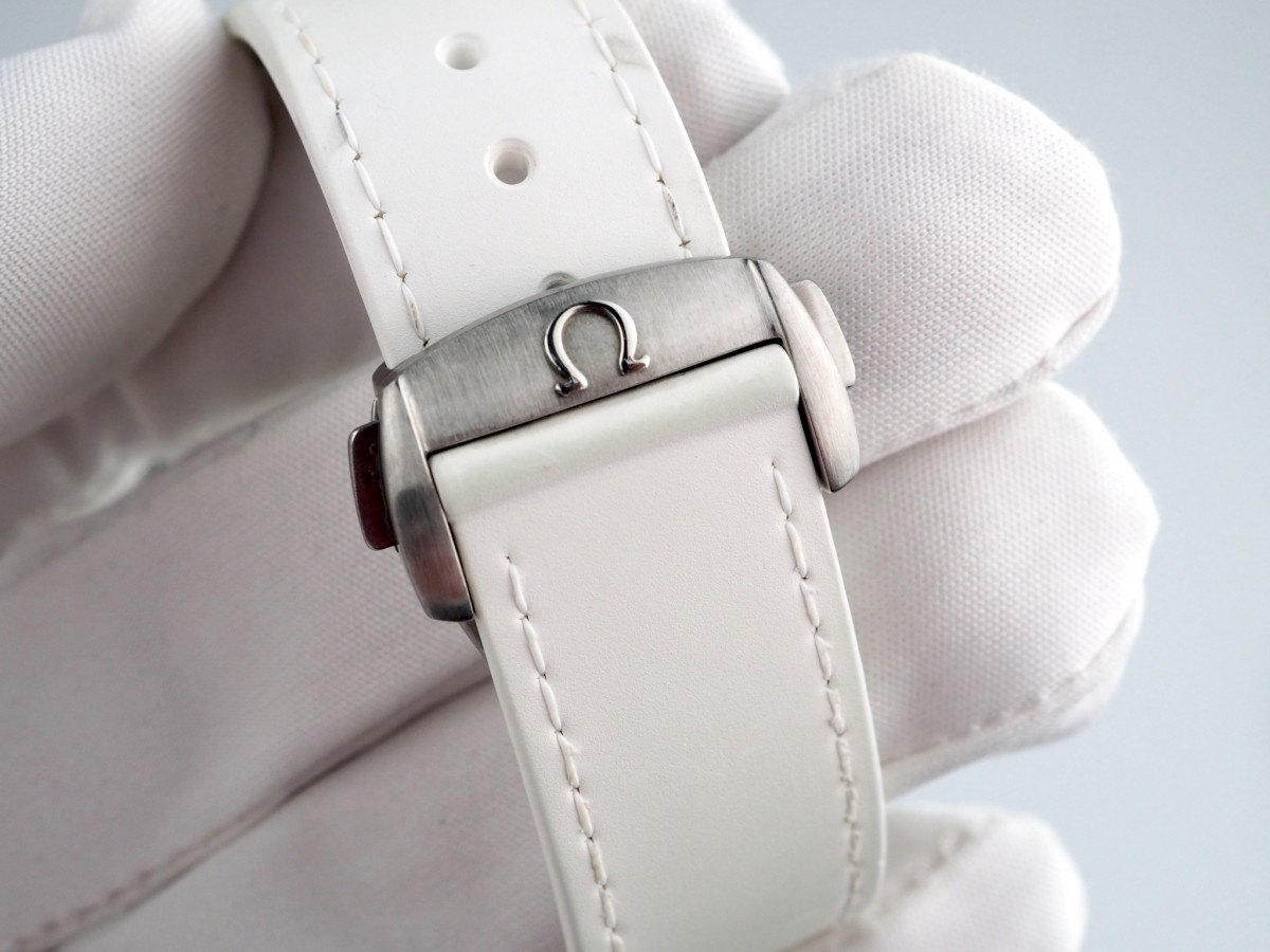 Swiss watch Omega Seamaster Planet Ocean Co Axial White