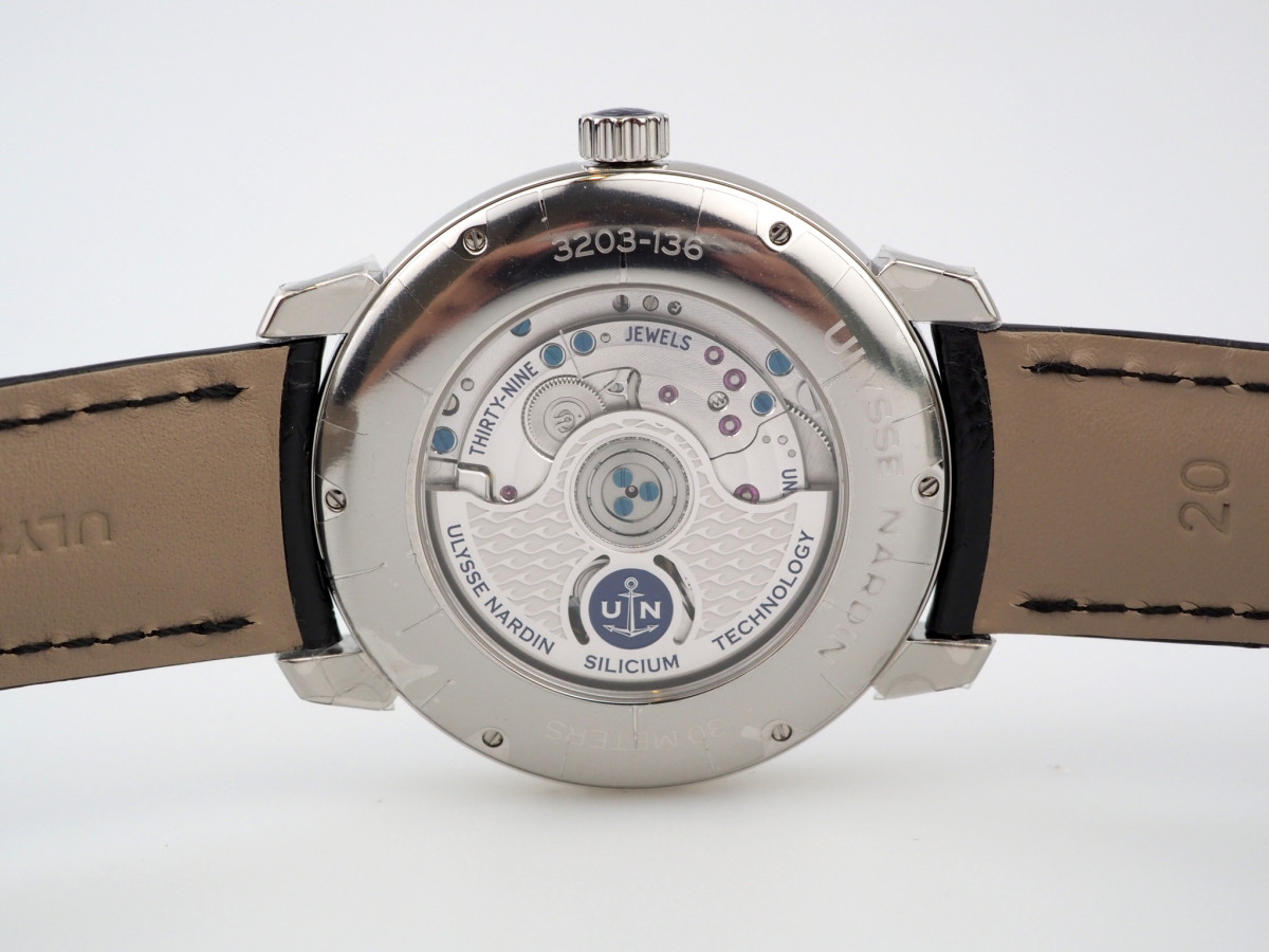 Швейцарские часы Ulysse Nardin Classico Manufacture Black