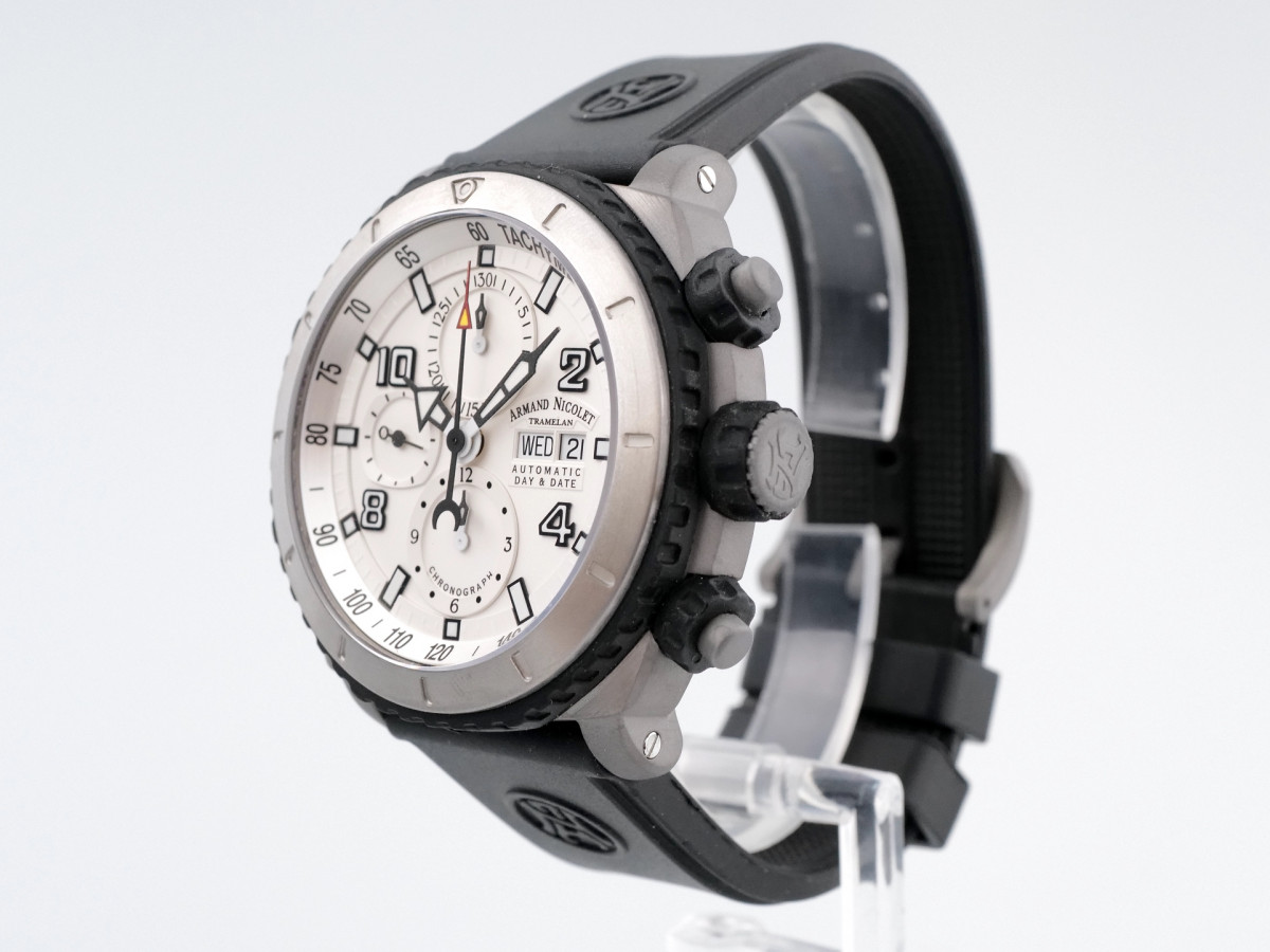 Швейцарський годинник Armand Nicolet S05