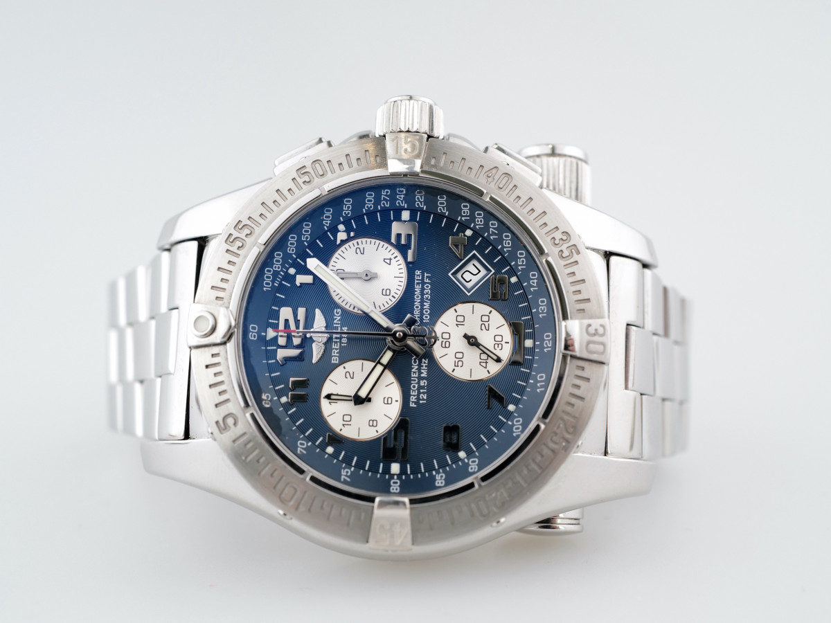 Швейцарський годинник Breitling Emergency Mission