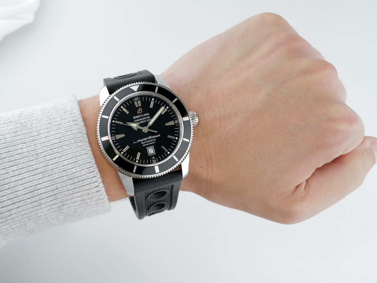 Швейцарские часы Breitling Superocean Heritage 46