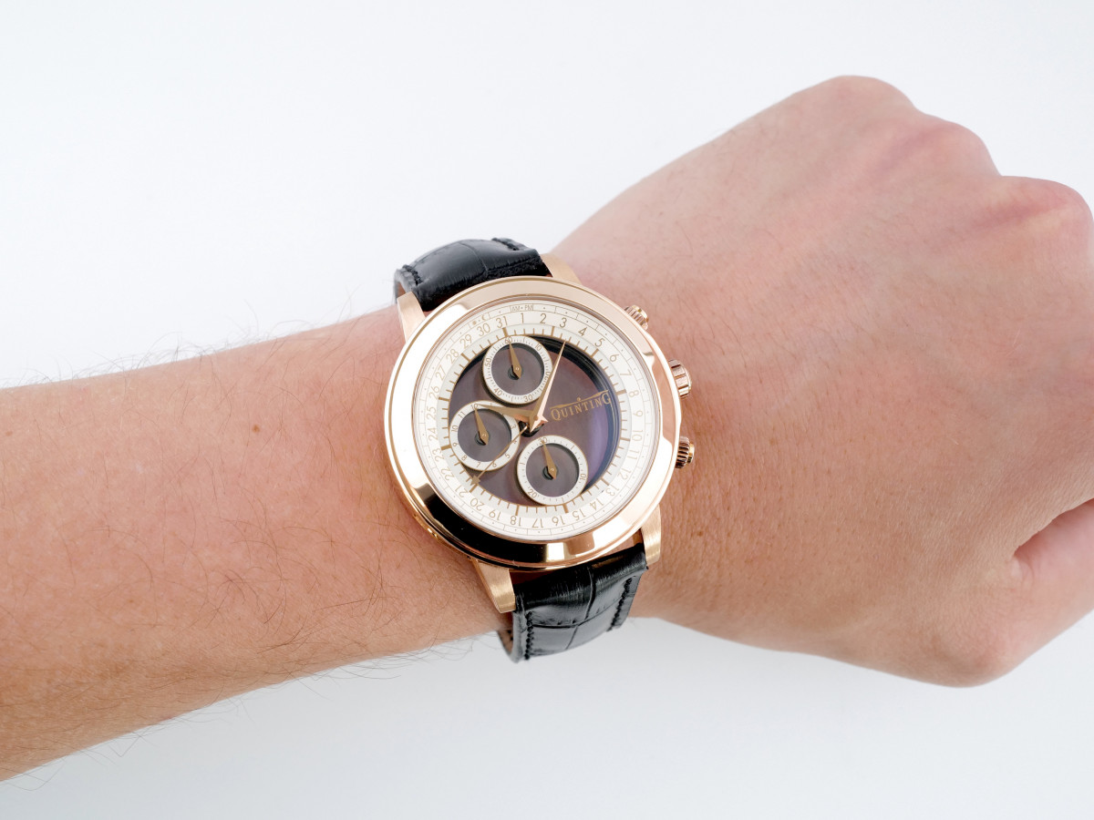 Швейцарские часы Quinting Mysterious Chronograph