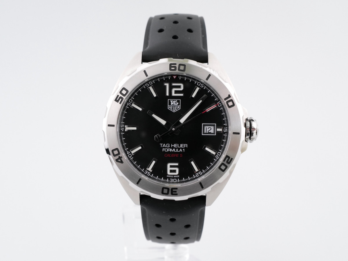 Швейцарський годинник TAG Heuer Formula 1 Automatic