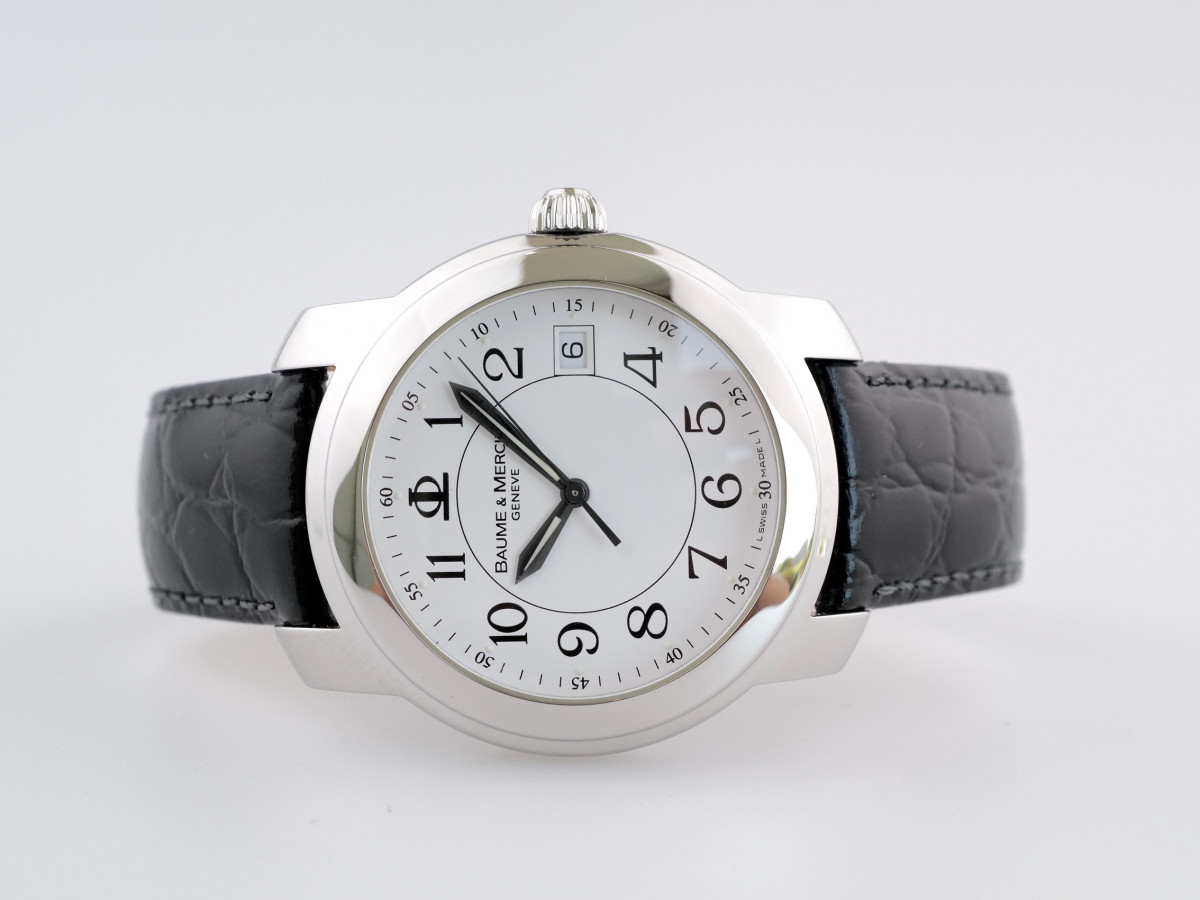 Швейцарские часы Baume & Mercier Capeland