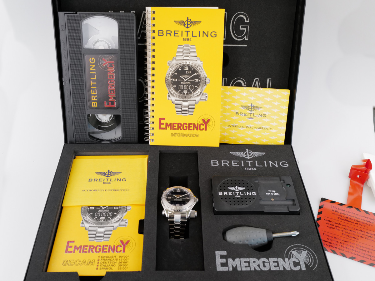 Швейцарський годинник Breitling Emergency Aviator Chronometer