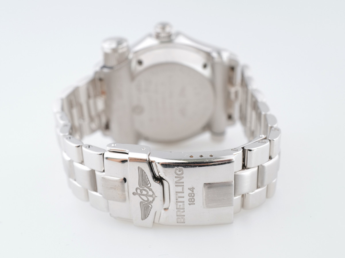 Швейцарський годинник Breitling Emergency Aviator Chronometer